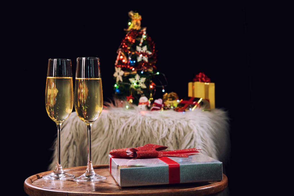 Best Christmas Gifts for Wine Lovers 2025